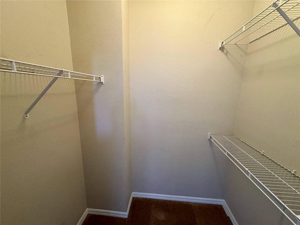 7702 PLANTATION CIRCLE — photo 25 of 28