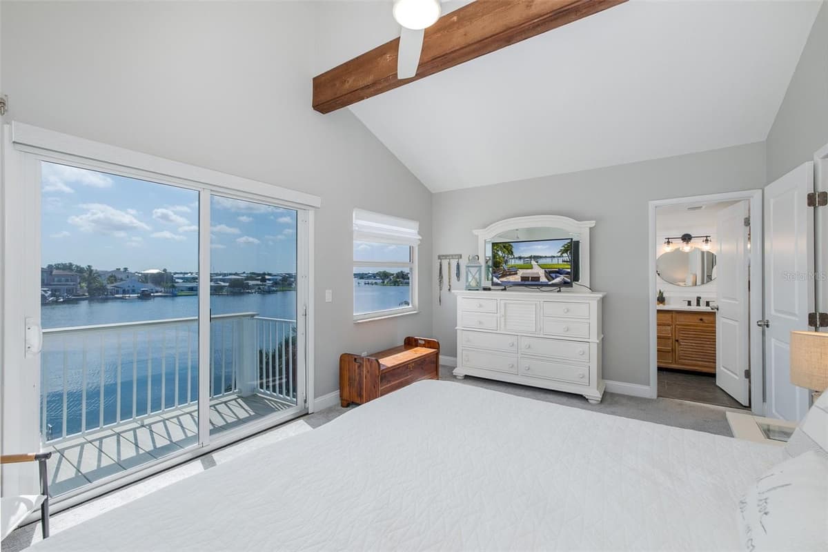 2501 BAY BOULEVARD — photo 17 of 46