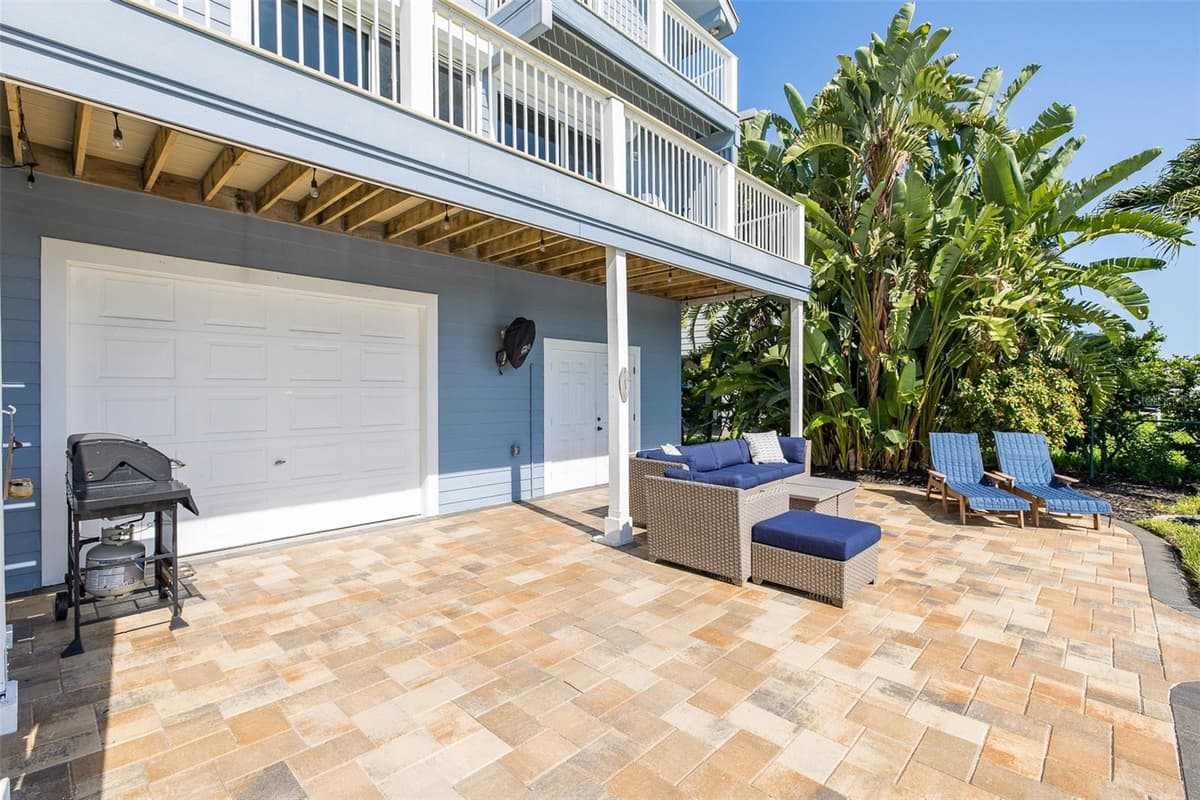 2501 BAY BOULEVARD — photo 28 of 46