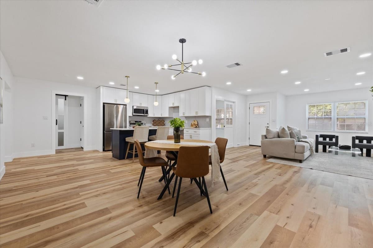 2928 FOREST CIRCLE — photo 17 of 58