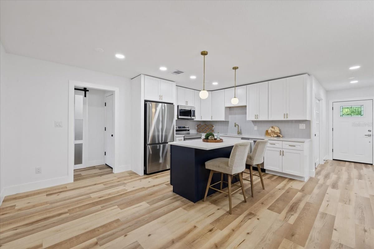 2928 FOREST CIRCLE — photo 14 of 58