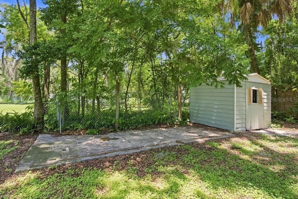 7810 CHAPEL AVENUE — photo 42 of 94