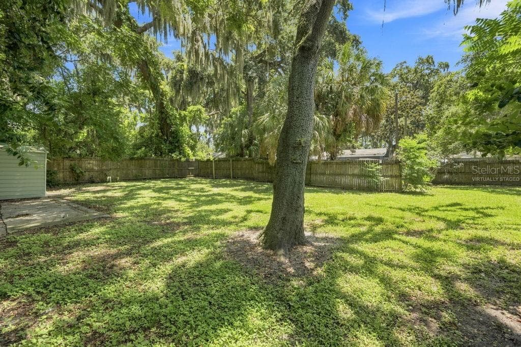 7810 CHAPEL AVENUE — photo 38 of 94