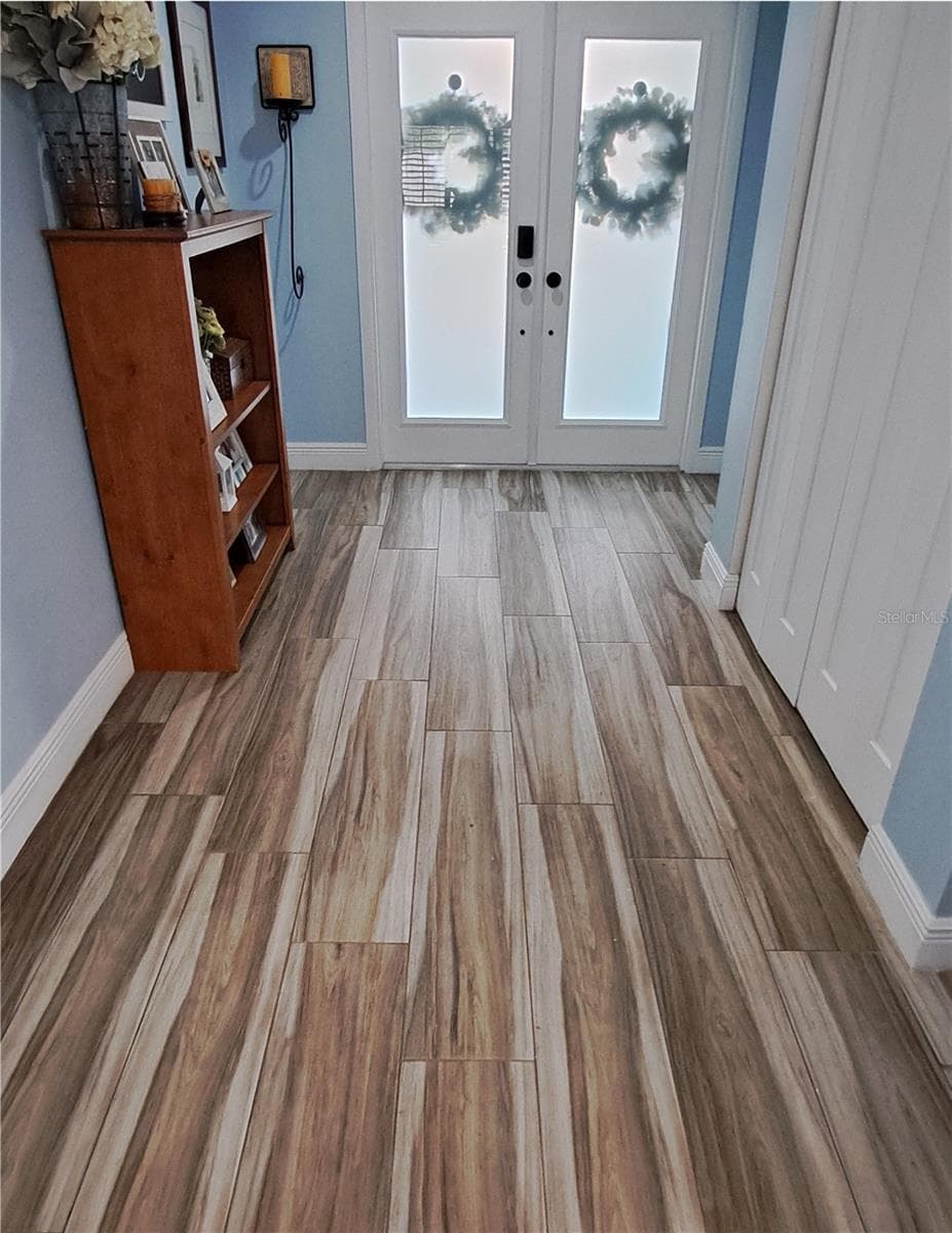 11414 COUNTRY OAKS DRIVE — photo 4 of 16