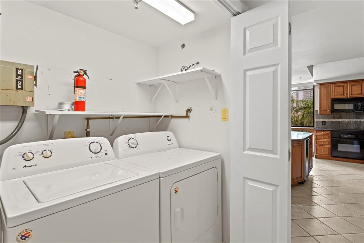 3301 BAYSHORE BOULEVARD — photo 34 of 50