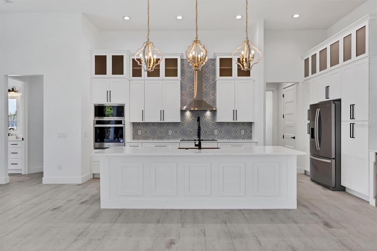 10209 COCOA BEACH STREET — photo 16 of 52