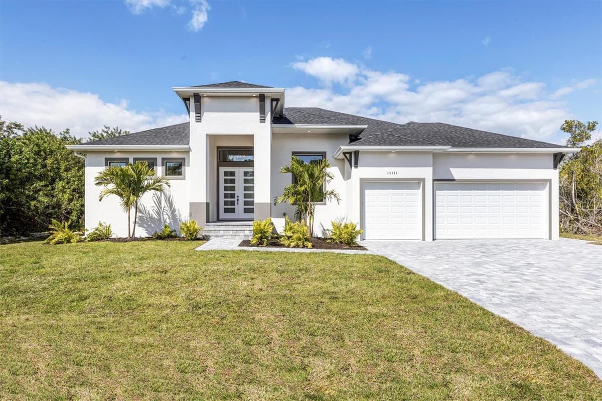 10209 COCOA BEACH STREET — photo 2 of 52