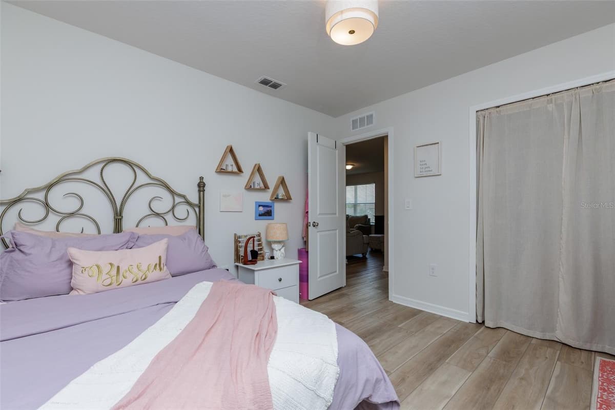 29908 MARQUETTE AVENUE — photo 24 of 40