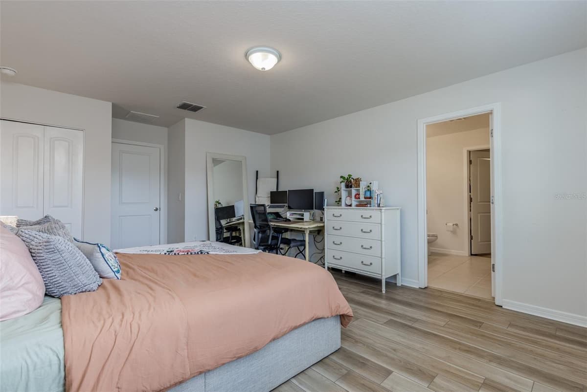 29908 MARQUETTE AVENUE — photo 20 of 40