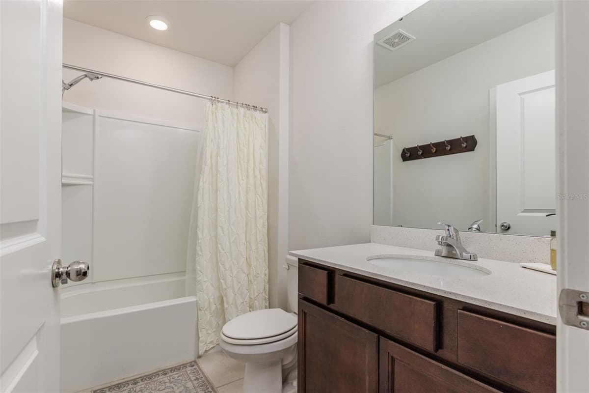 29908 MARQUETTE AVENUE — photo 5 of 40