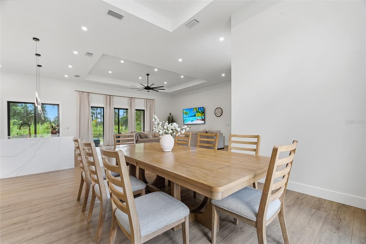 2777 LUCAYA AVENUE — photo 4 of 79