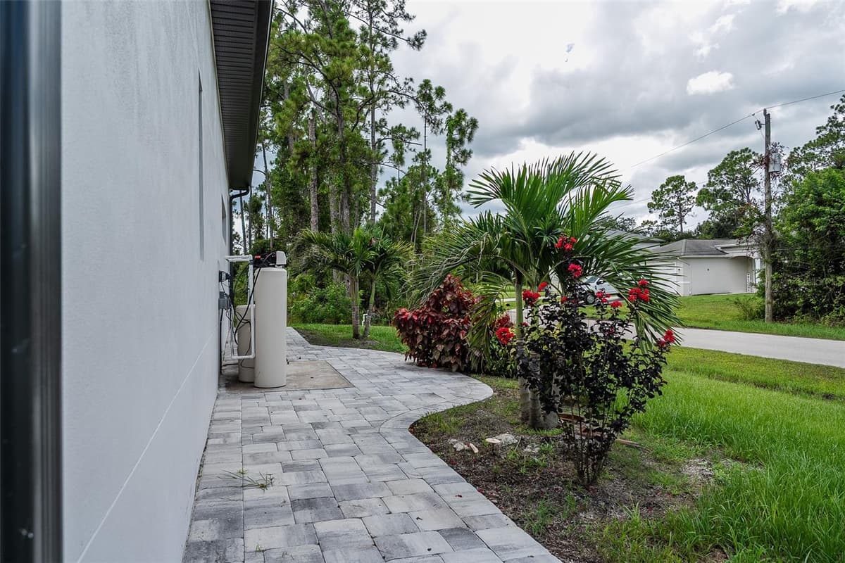 2777 LUCAYA AVENUE — photo 44 of 79