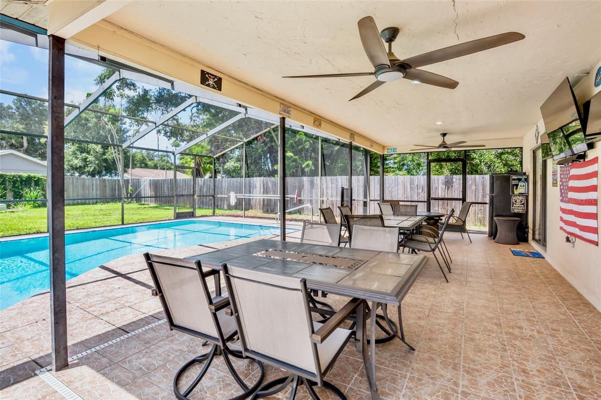 6816 MAUNA LOA BOULEVARD — photo 30 of 37