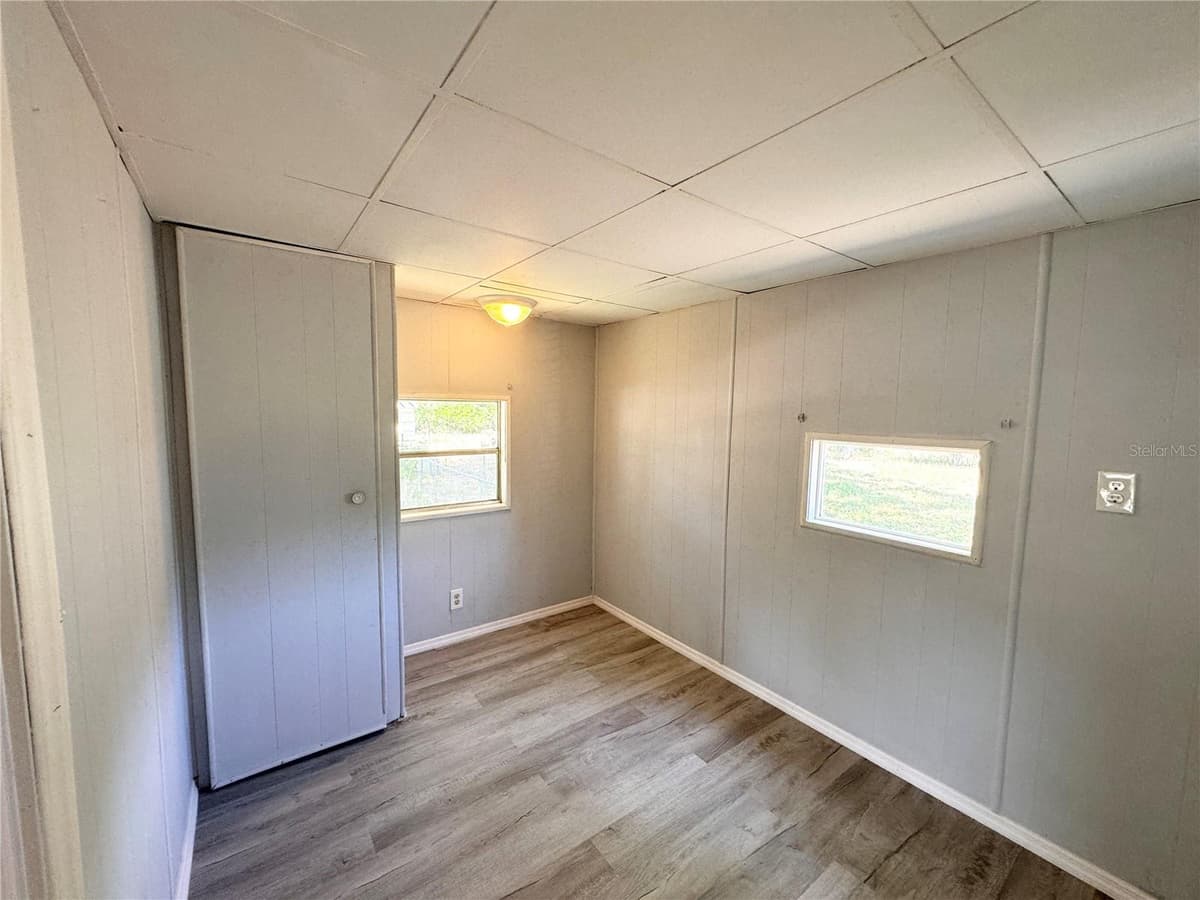 3418 BROCKETT ROAD — photo 7 of 13