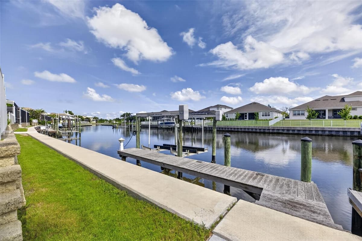 715 ISLEBAY DRIVE — photo 92 of 100