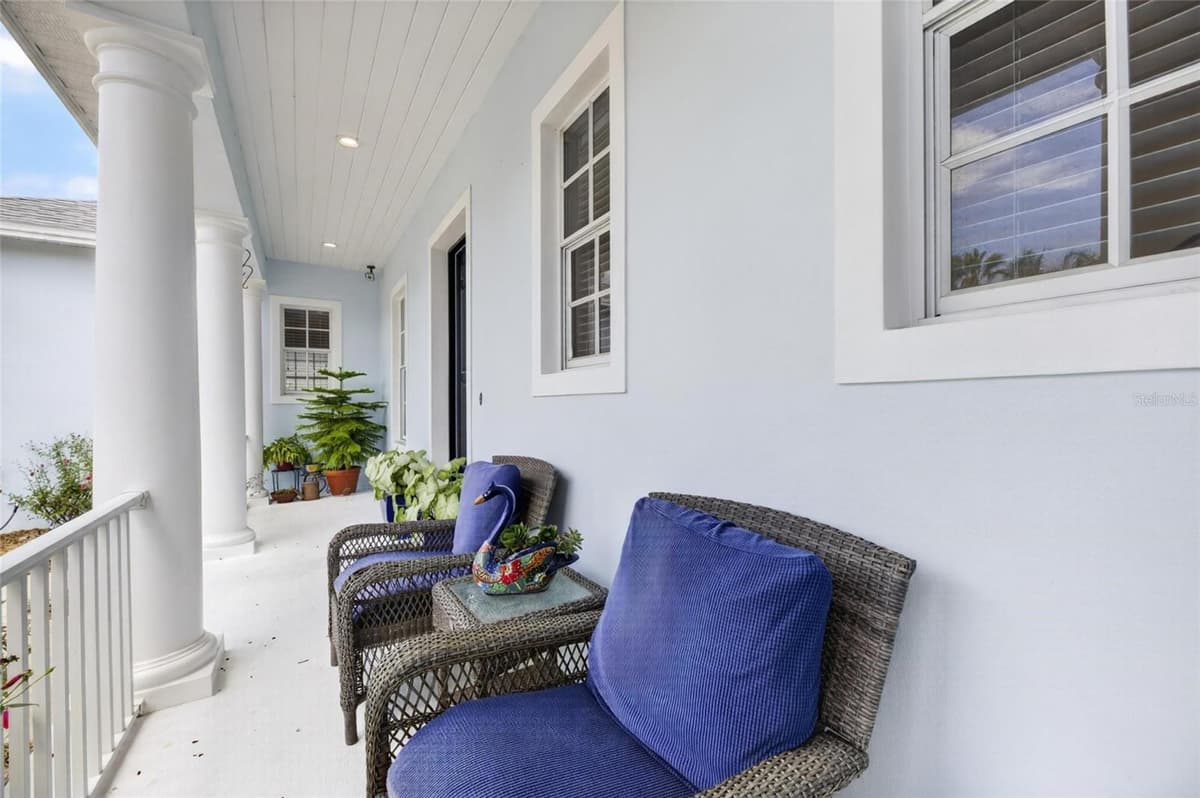 715 ISLEBAY DRIVE — photo 13 of 100
