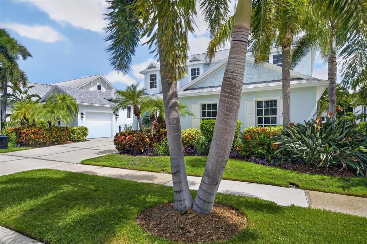 715 ISLEBAY DRIVE — photo 9 of 100