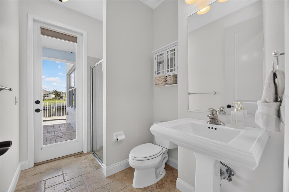 715 ISLEBAY DRIVE — photo 42 of 100
