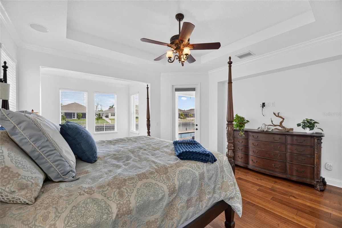 715 ISLEBAY DRIVE — photo 31 of 100
