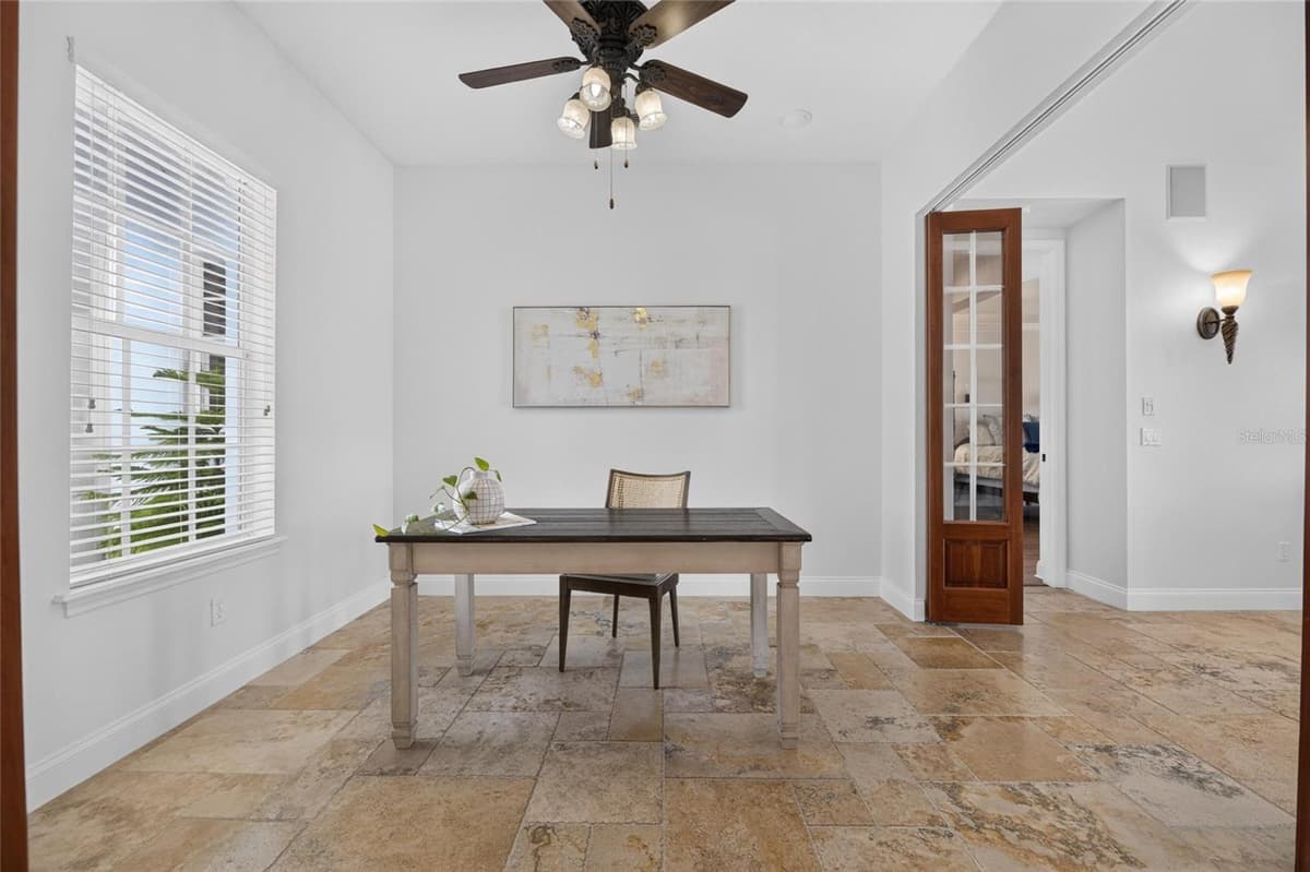 715 ISLEBAY DRIVE — photo 17 of 100