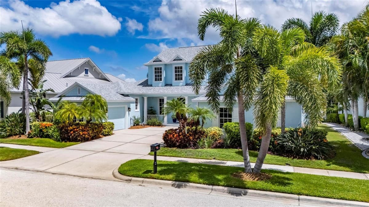 715 ISLEBAY DRIVE — photo 8 of 100