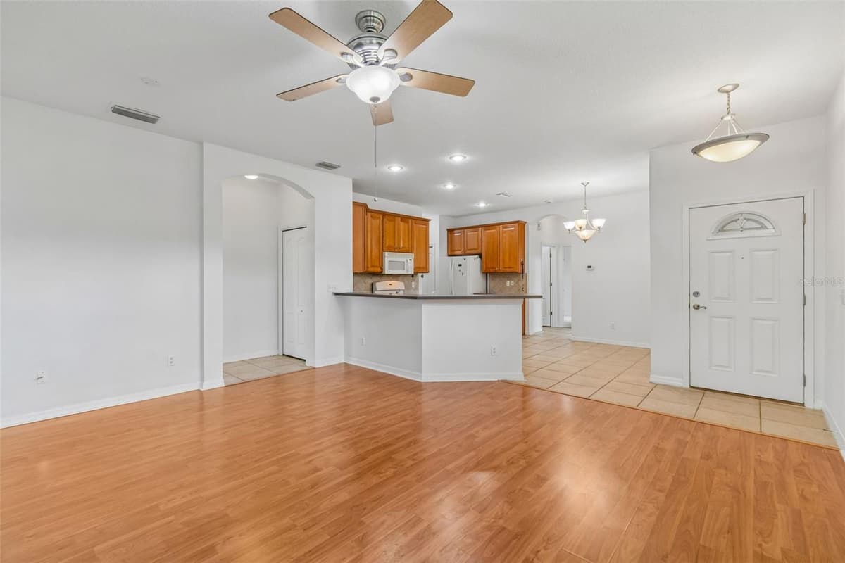 1105 JAMESON GREENS DRIVE — photo 6 of 36