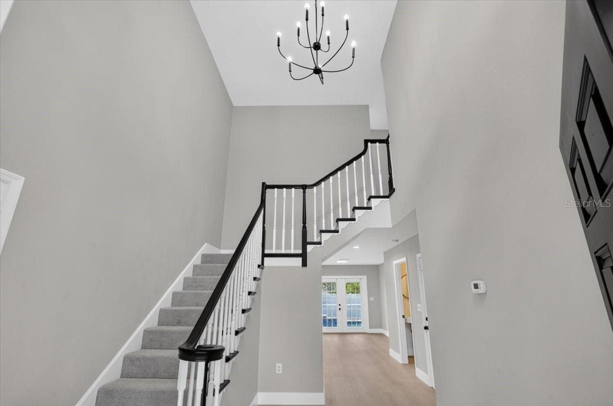 905 JOHN HUNTER COURT — photo 4 of 33