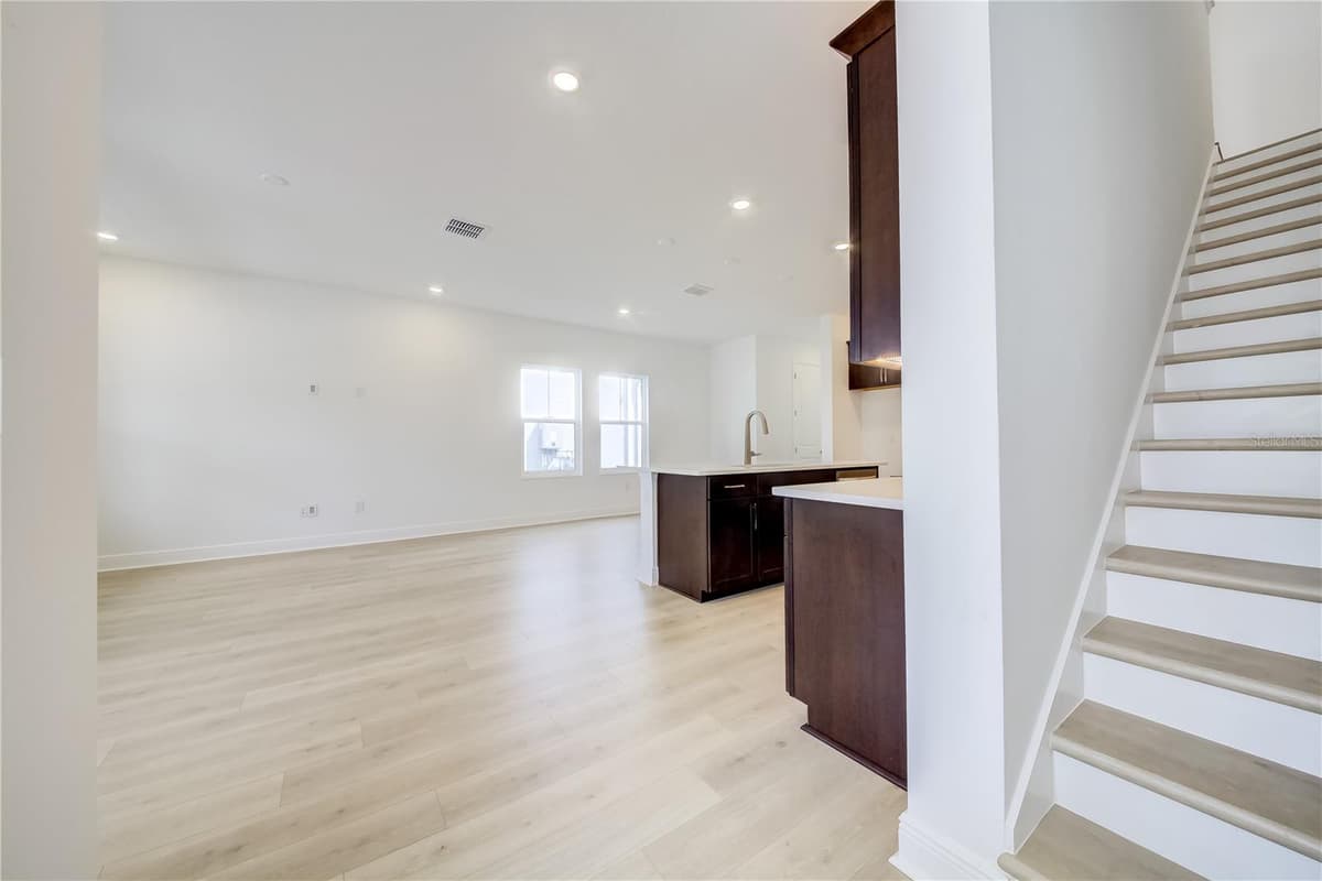 9131 WALCOTT LANE — photo 32 of 47