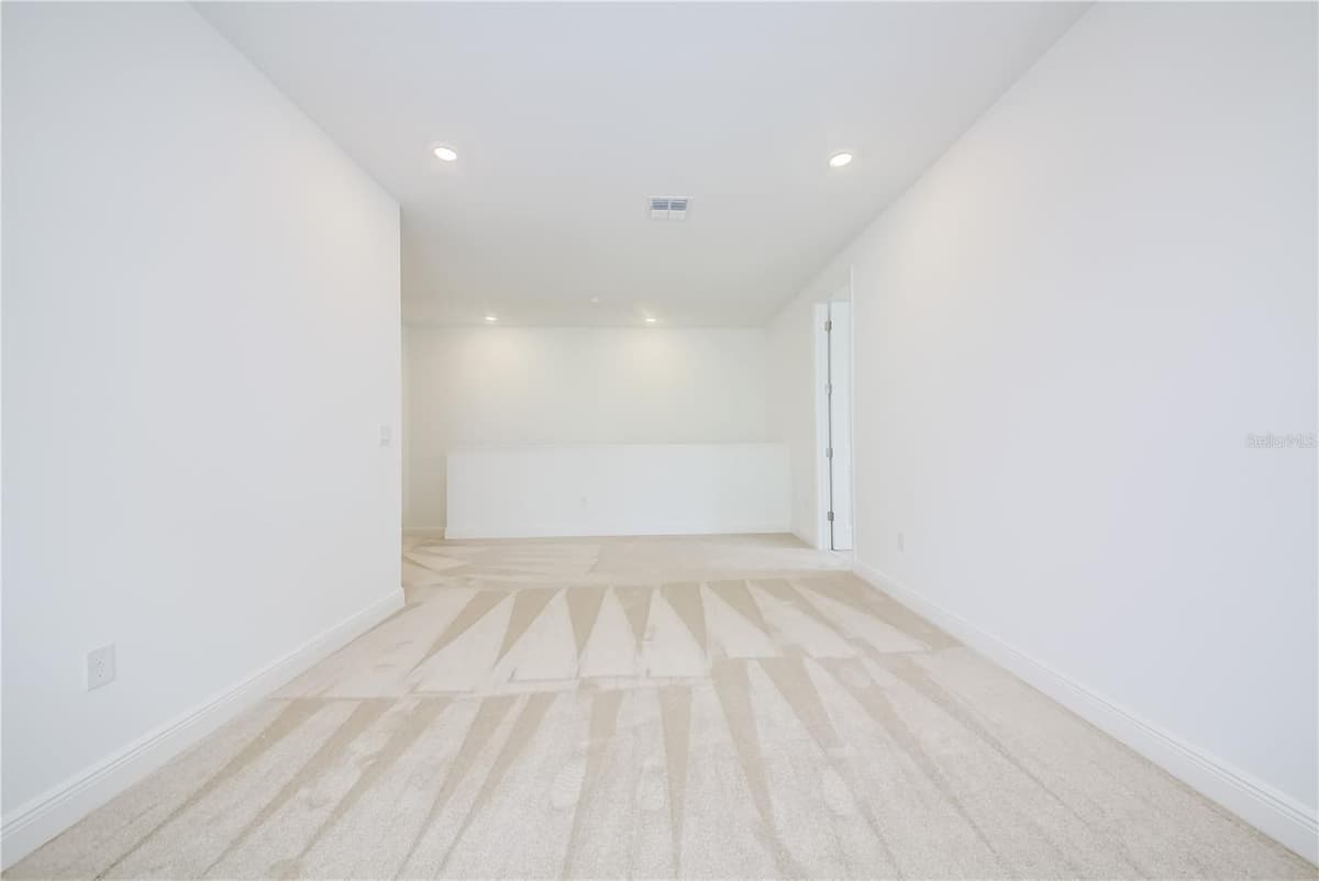 9131 WALCOTT LANE — photo 37 of 47