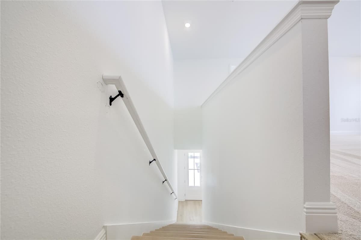 9131 WALCOTT LANE — photo 33 of 47