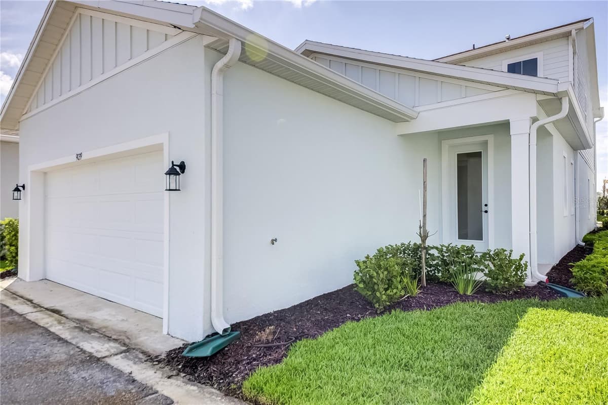 9116 WALCOTT LANE — photo 46 of 49