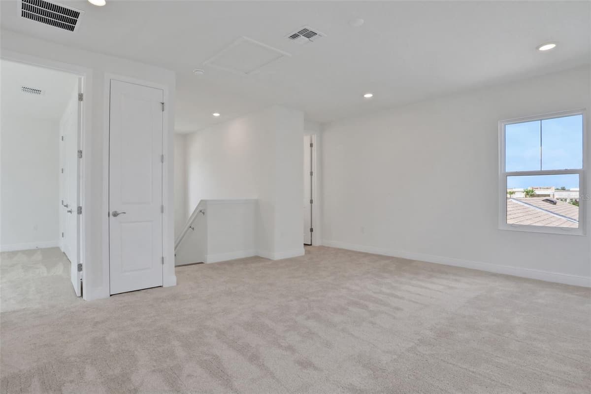 9124 WALCOTT LANE — photo 23 of 33