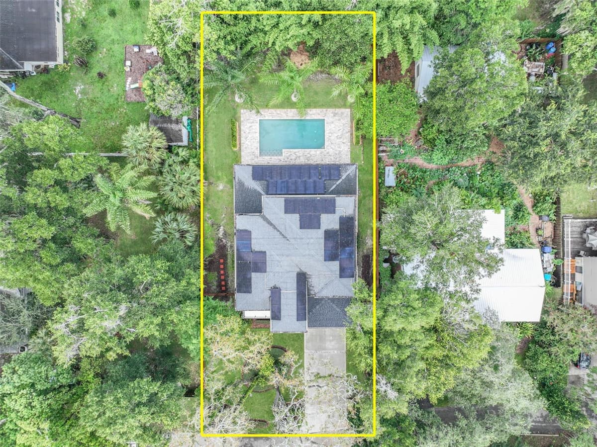 2343 VERSAILLES AVENUE — photo 41 of 42