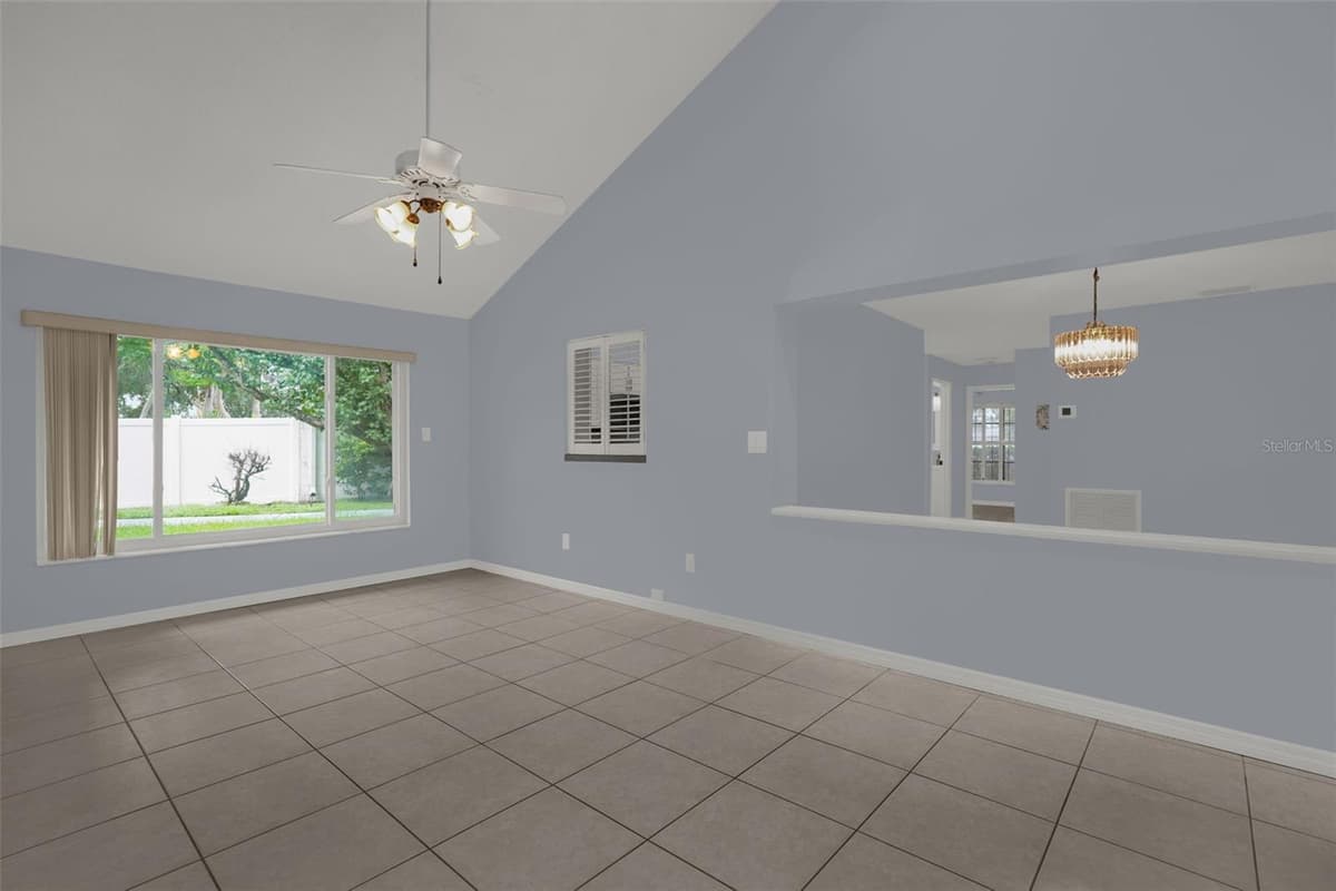 2807 SUNBRANCH DRIVE — photo 6 of 31