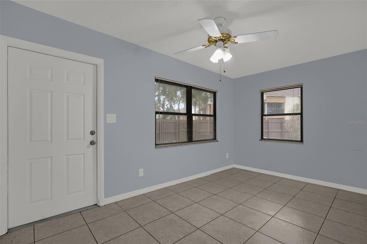 2807 SUNBRANCH DRIVE — photo 18 of 31