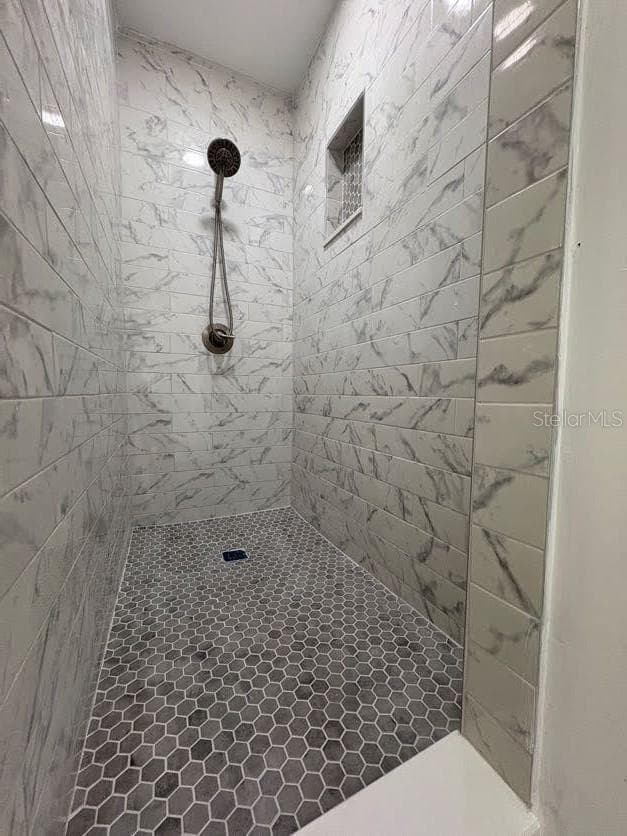 6717 MORNAY CIRCLE — photo 28 of 40