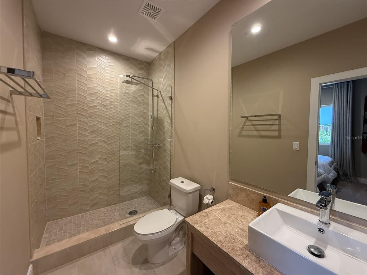 3065 ROCKEFELLER WAY — photo 33 of 55