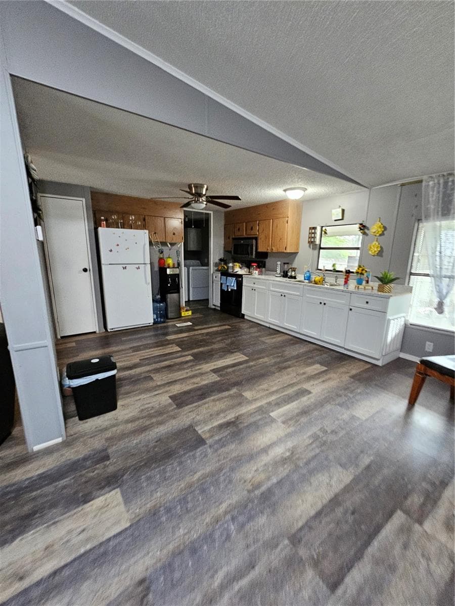 6980 4TH LANE — photo 5 of 28