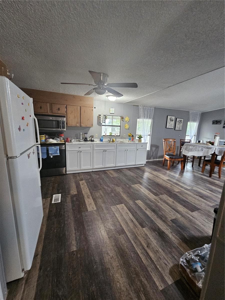 6980 4TH LANE — photo 7 of 28