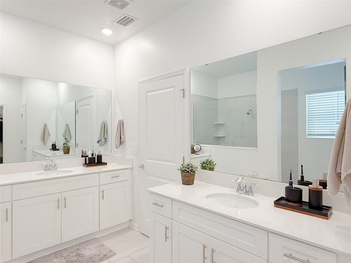 13993 TITLE WAY — photo 41 of 59