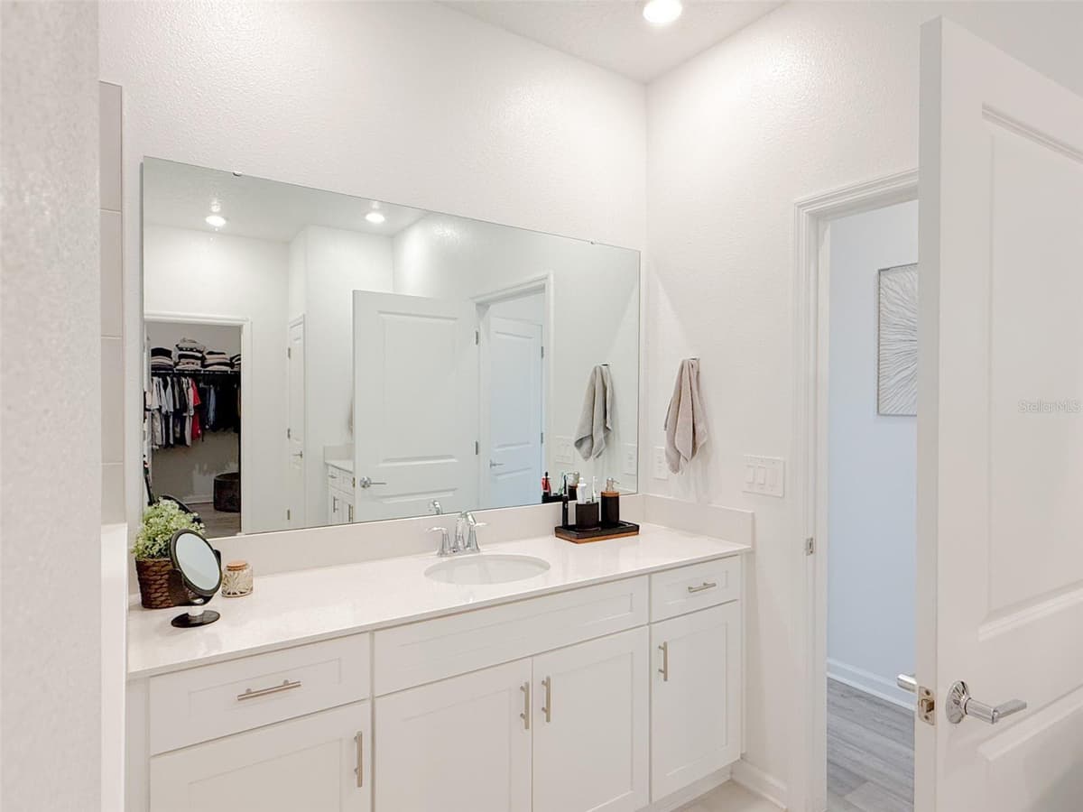 13993 TITLE WAY — photo 42 of 59