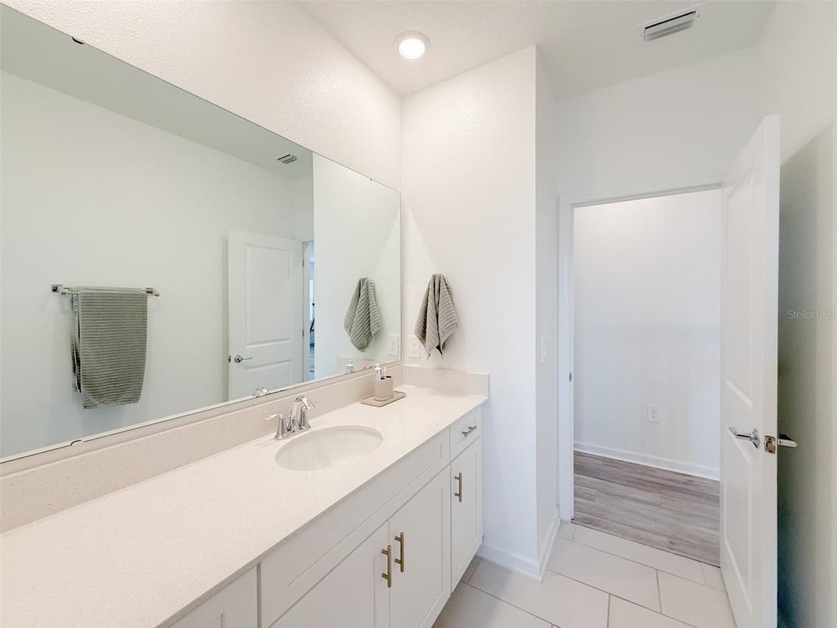 13993 TITLE WAY — photo 33 of 59