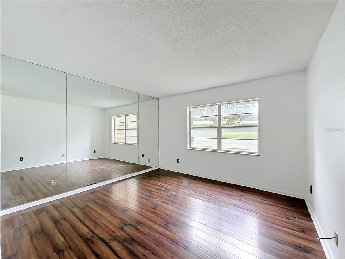 2837 3RD STREET — photo 15 of 44