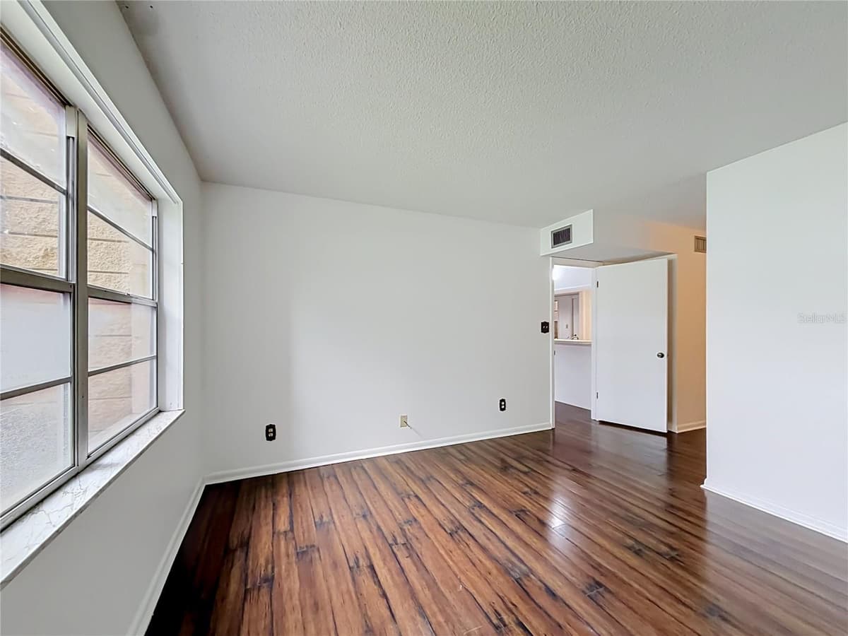 2837 3RD STREET — photo 17 of 44