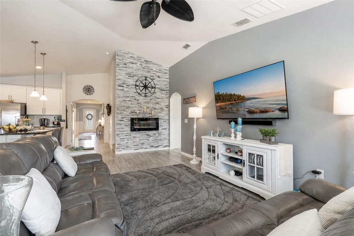 1510 CHELSEA MANOR CIRCLE — photo 9 of 45