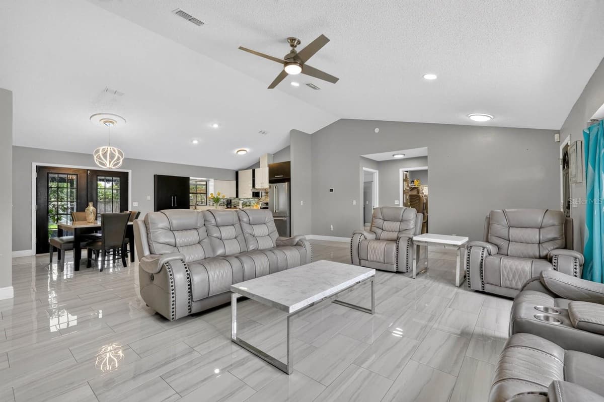 1845 WILLOW OAK DRIVE — photo 10 of 52