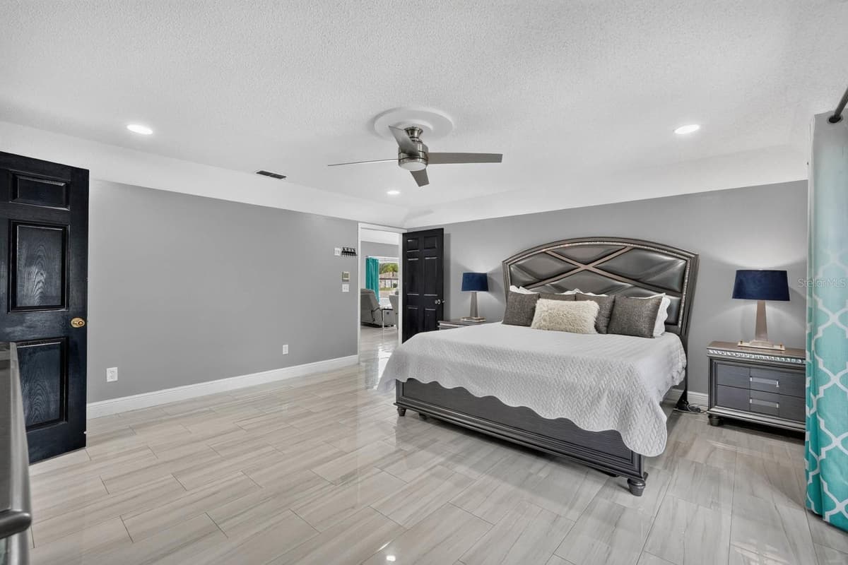 1845 WILLOW OAK DRIVE — photo 16 of 52