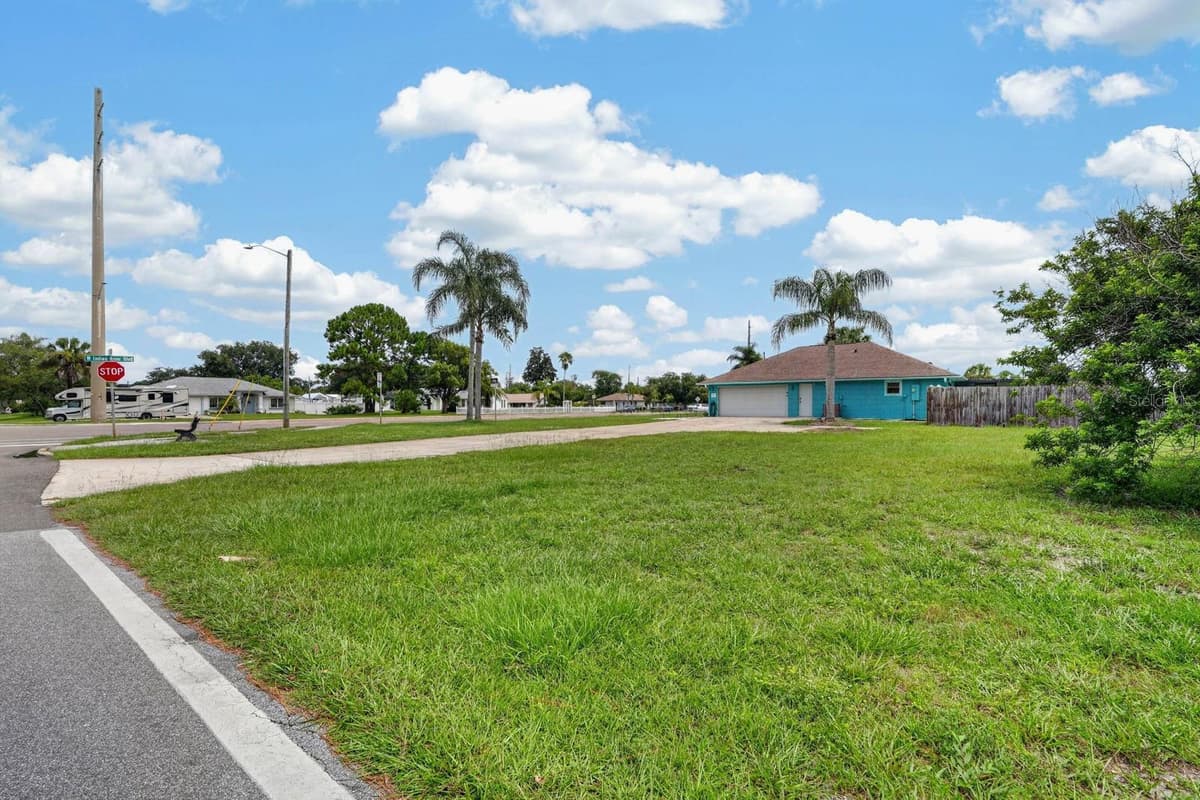 1845 WILLOW OAK DRIVE — photo 46 of 52