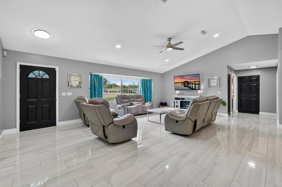 1845 WILLOW OAK DRIVE — photo 11 of 52