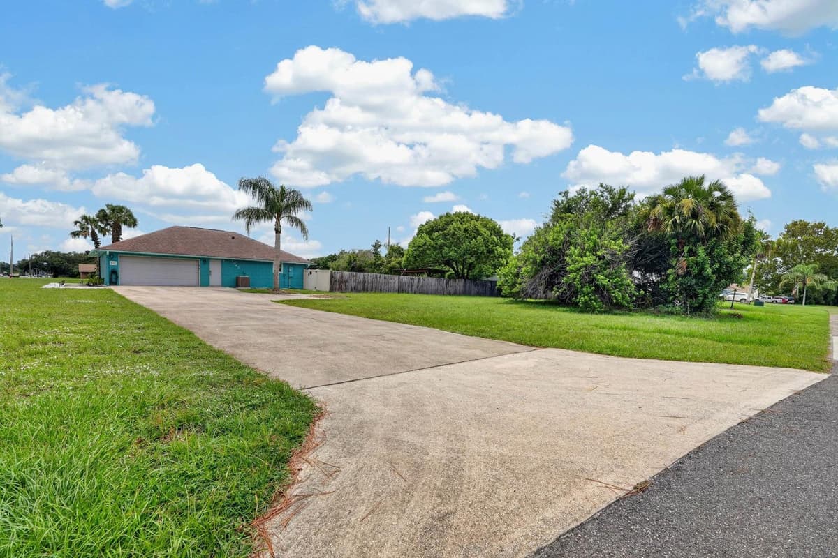 1845 WILLOW OAK DRIVE — photo 45 of 52